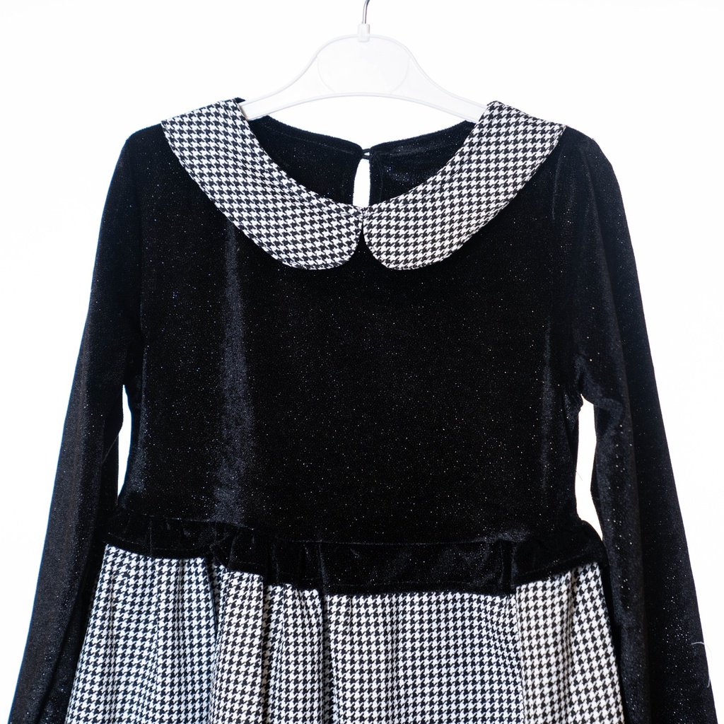 7029 Robe noir et blanc